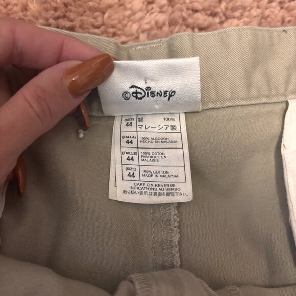 Vintage Walt Disney World Mens Khaki Cargo Shorts Size 44 Pockets Theme Park - Picture 4 of 8